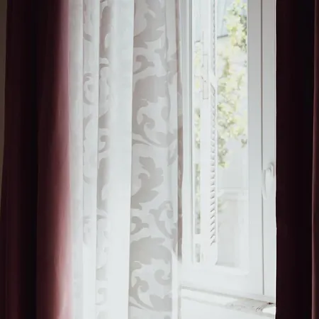 Beatrix House Апартаменты Рим